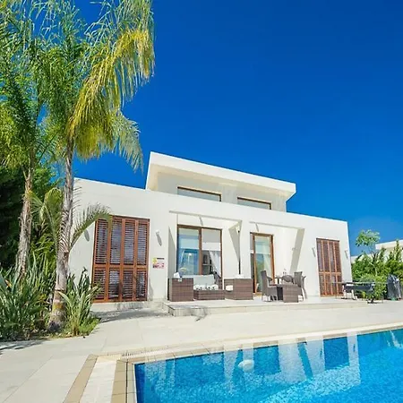 Rent Private 069 Villa Protaras