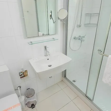 Rent Private 069 *