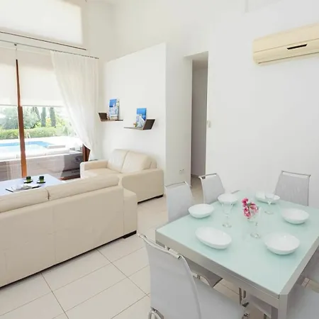 Villa Rent Private 069