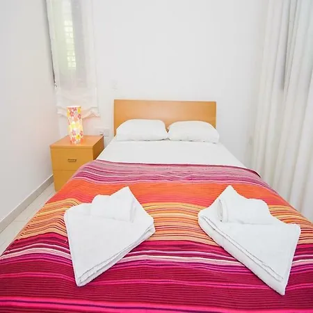 Rent Private 069 Villa Protaras