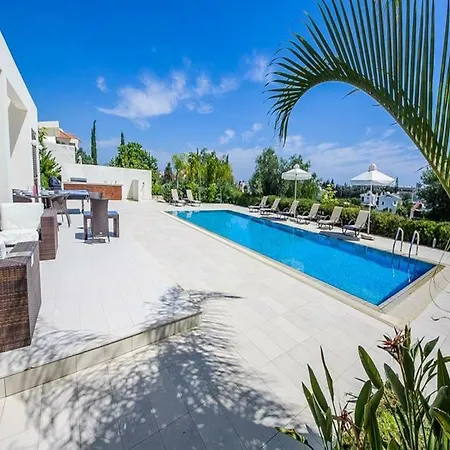 Villa Rent Private 069 *