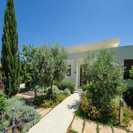 Rent Private 069 *